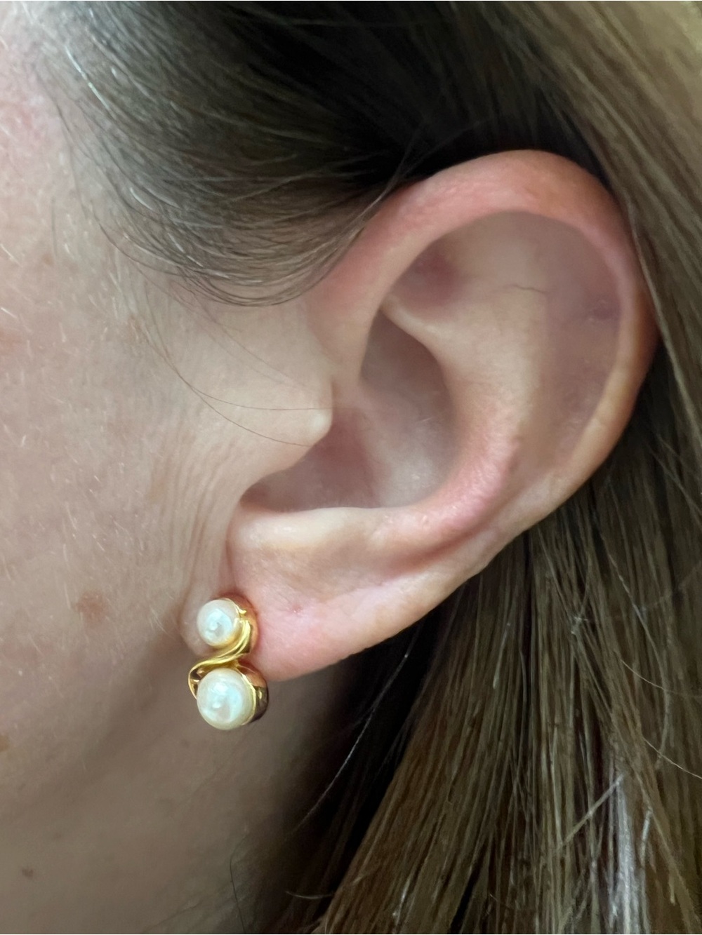 Faux Double Pearl Gold Swirl Earrings for Pierced Ears Vintage Classic Studs